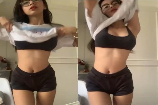 Nguồn cảm hứng từ cặc to nên thích lắm