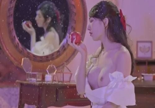 Phim 18+ với câu chuyện về Bạch Tuyết